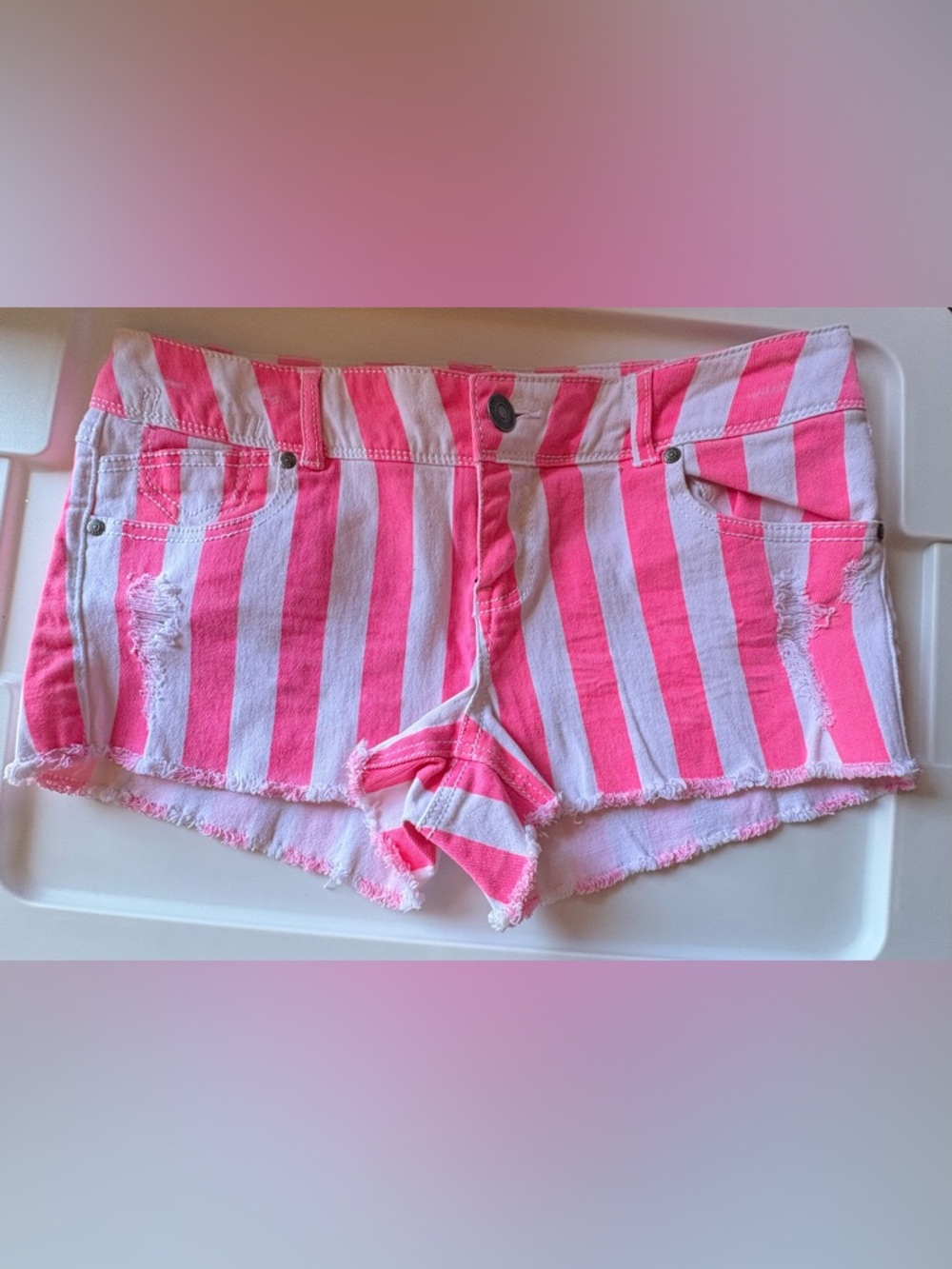 Rue21 Striped Pink & White Women's Denim Shorts
